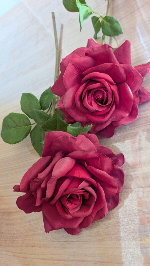 Tige de Roses artificielles